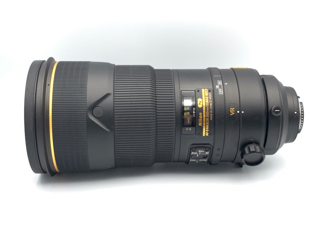 ニコン AF-S NIKKOR 300mm f/2.8G ED VR II