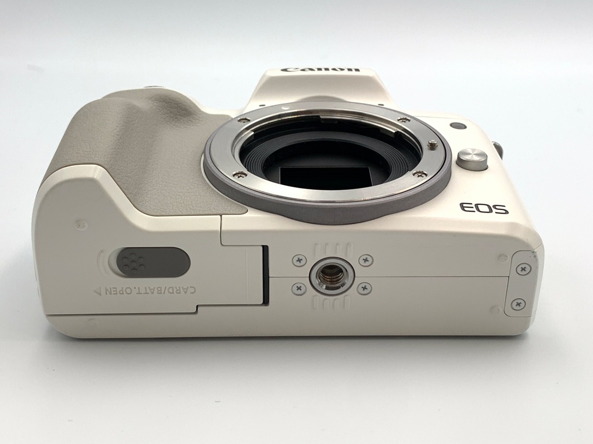 EOS Kiss M2 ���ި �ܲāy2410����f�z