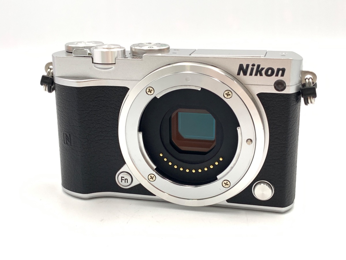 極上品◆Nikon 1 J5 ボディ ブラック◆シャッター回数7292回のみ♪ 極上品◇Nikon 1 J5 ボディ ブラック◇シャッター回数7292回のみ