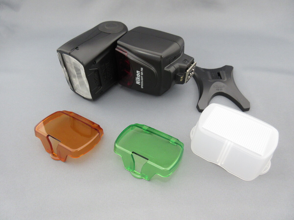 ニコン スピードライト SB-700