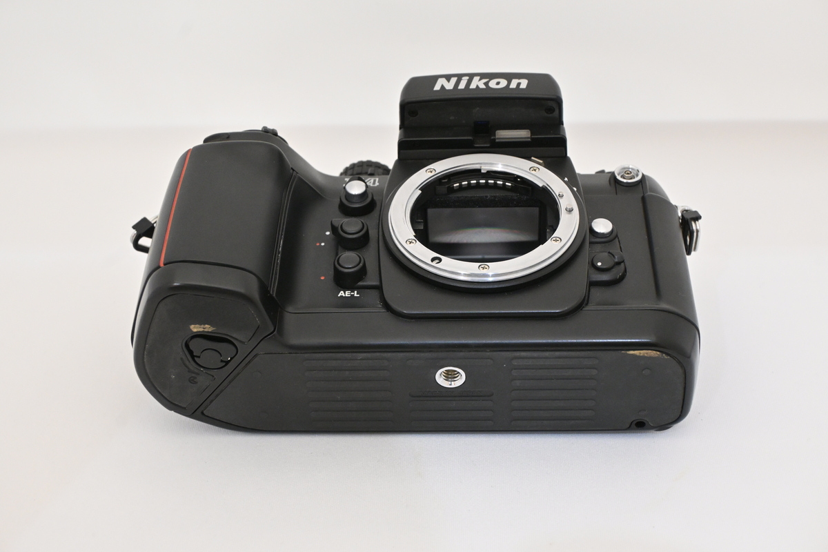 中古：C(やや難あり)】ニコン F4 | 2484530015150